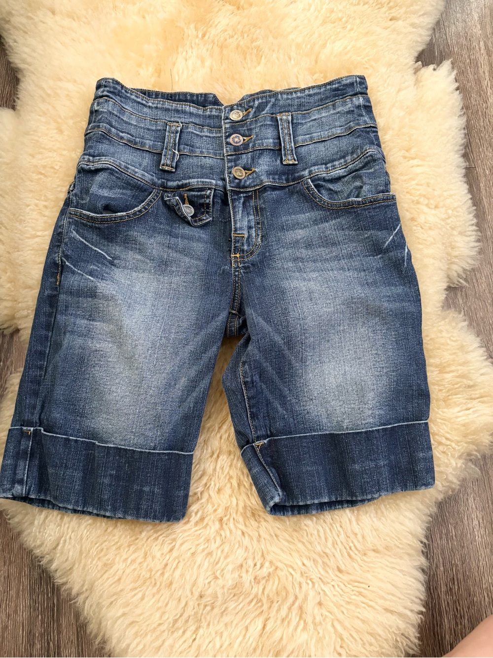 High-Rise Women's Denim Jean Shorts in Washed Blue